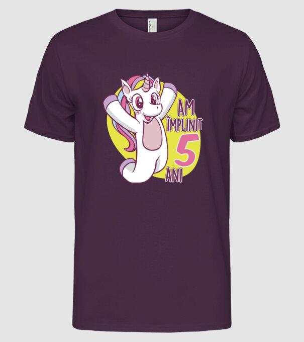 Am împlinit 5 ani model mov pe tricou