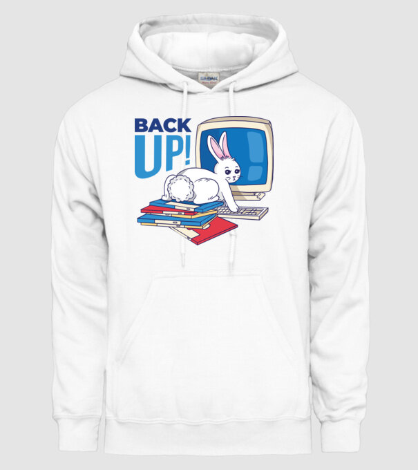 Back up bunny model alb pe tricou