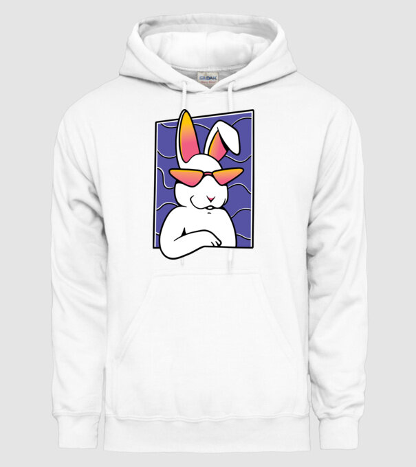 Iepuraș model alb pe tricou