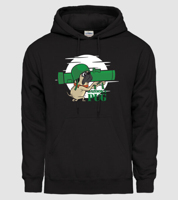 Mops Bazooka model negru pe tricou