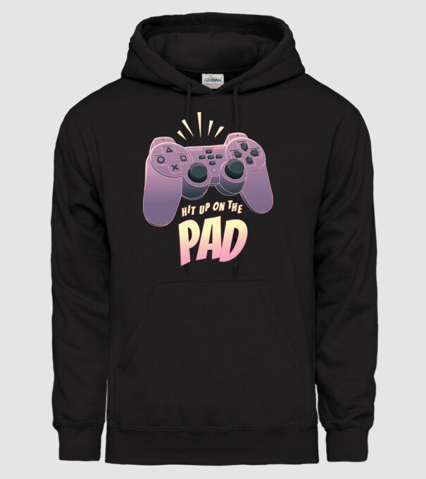 Gamer Controler model negru pe tricou