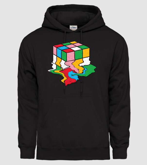 Cub Rubik topindu-se model negru pe tricou