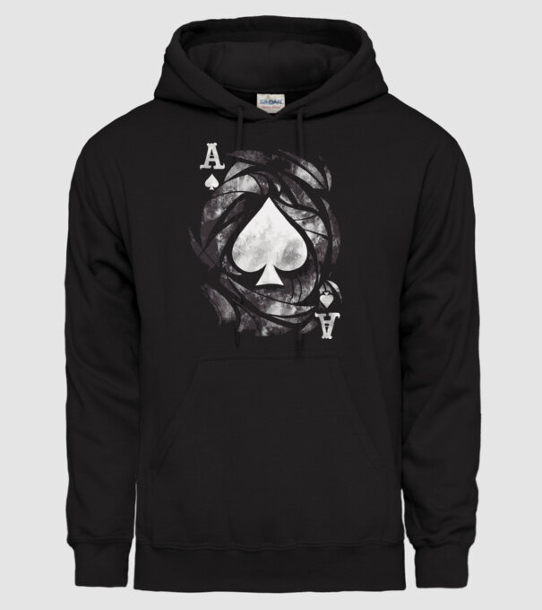 As de pică model negru pe tricou