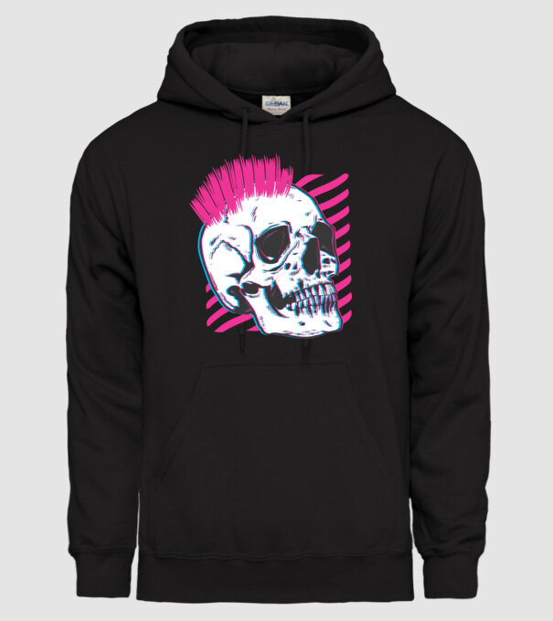 Craniu Punk model negru pe tricou