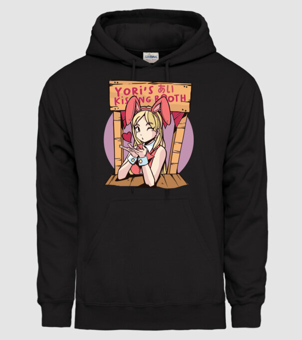Anime îndrăgostit model negru pe tricou