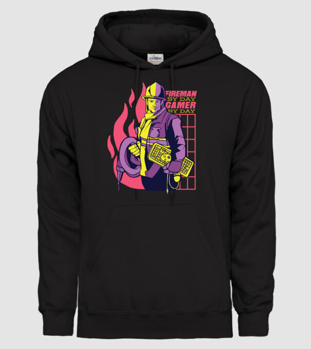 Pompier ziua, Gamer noaptea model negru pe tricou