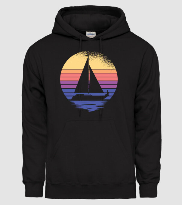 Navigație model negru pe tricou