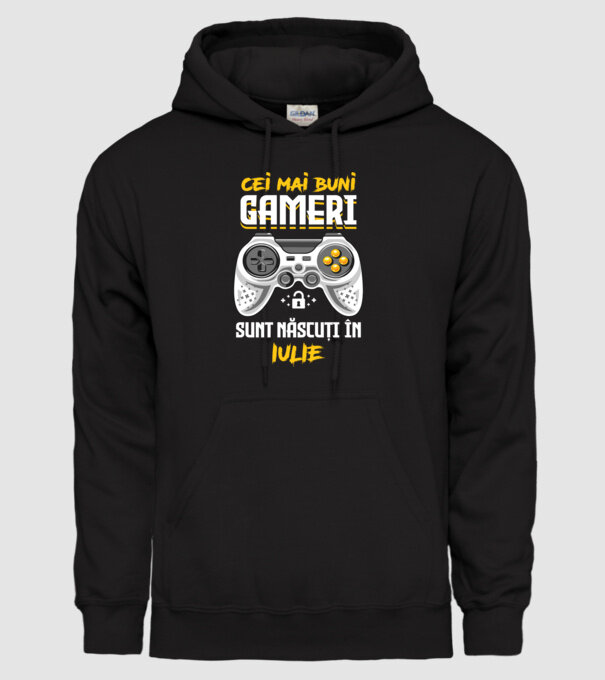 cei mai buni gameri sunt născuți în iulie model negru pe tricou