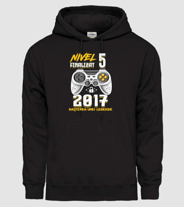 Nivel 5 finalizat. 2017 nașterea unei legende model negru pe tricou