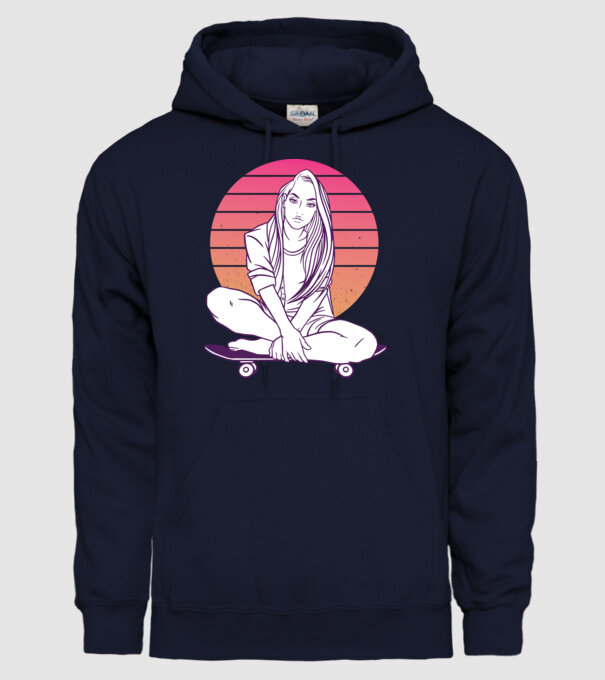 Fată Skateboarder model albastru închis pe tricou