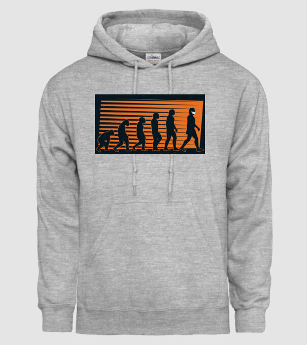 Evoluție Mască model gri pe tricou