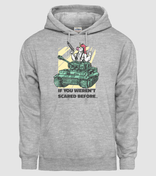 Unicorn Tanc model gri pe tricou
