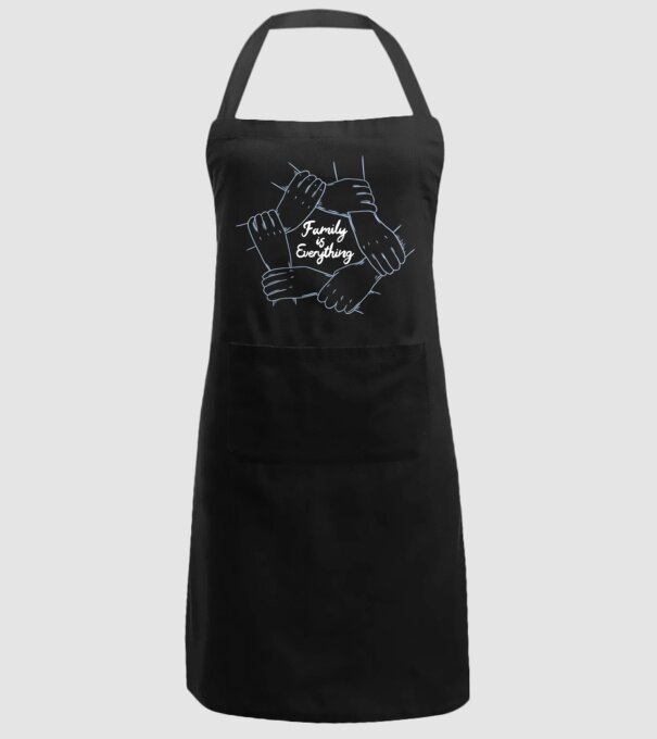 Familia este totul model negru pe tricou