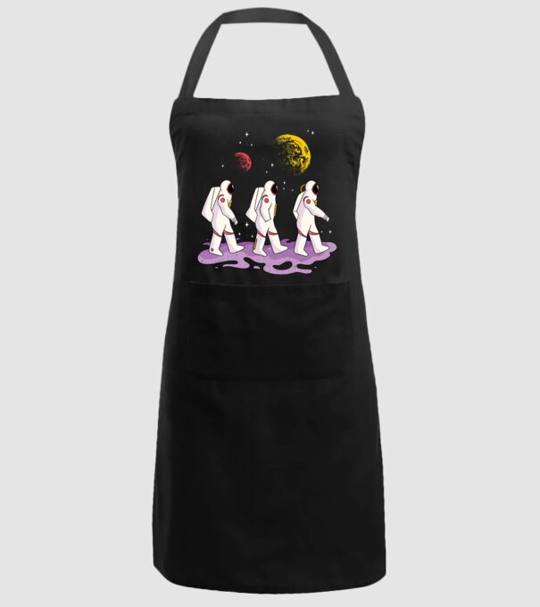 Plimbare Astronaut model negru pe tricou