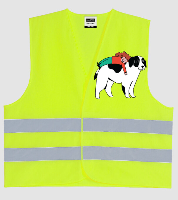 Fetiță cu câine model galben neon pe tricou