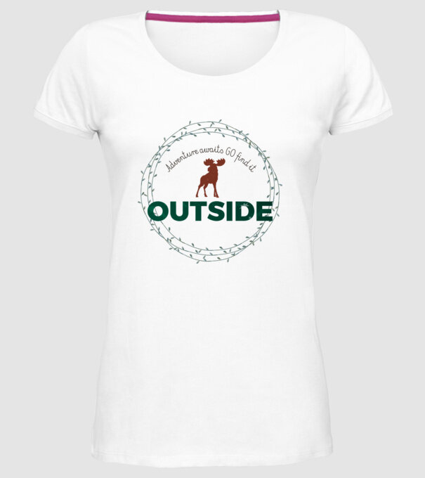 Adventure awaits model alb pe tricou