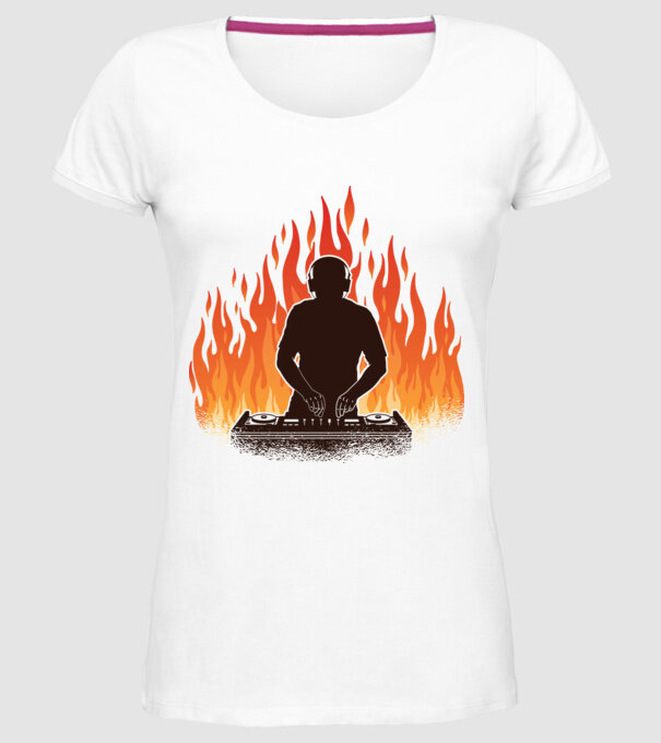 DJ Flăcări model alb pe tricou