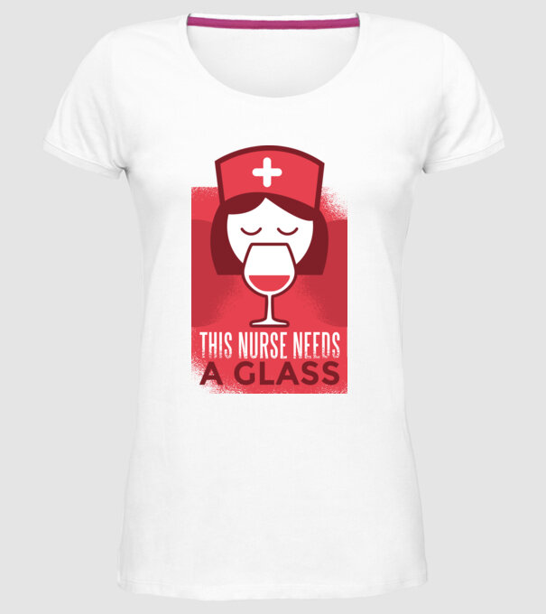 Această asistentă are nevoie de un pahar de vin model alb pe tricou