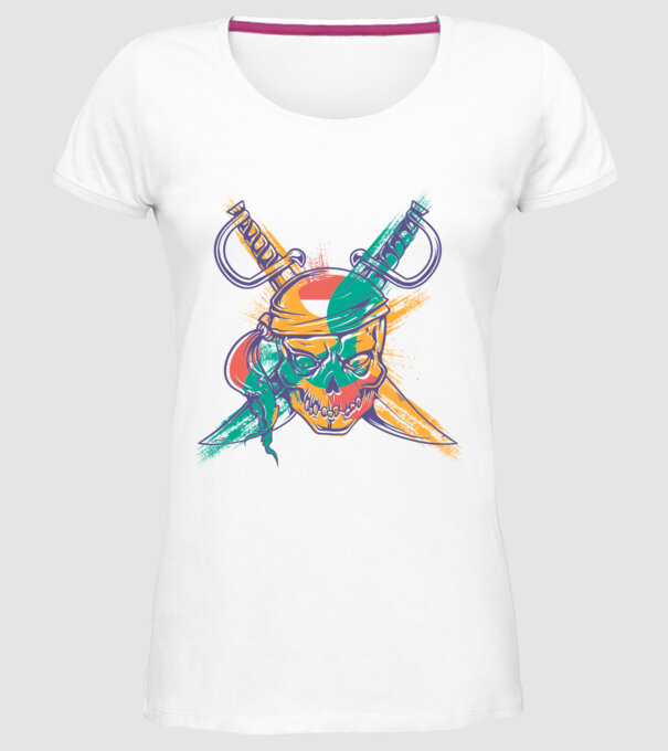 Craniu de pirat model alb pe tricou
