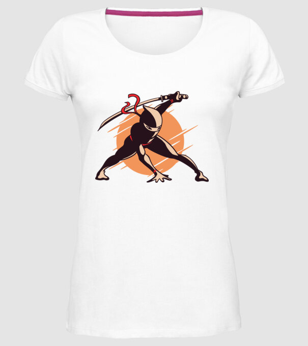 Ninja model alb pe tricou