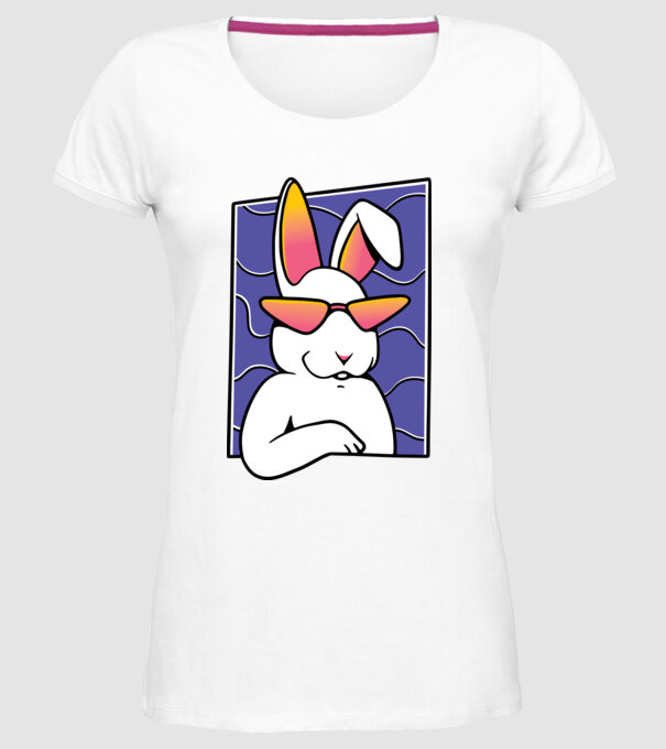 Iepuraș model alb pe tricou
