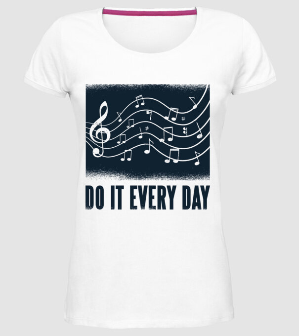 Note muzicale model alb pe tricou