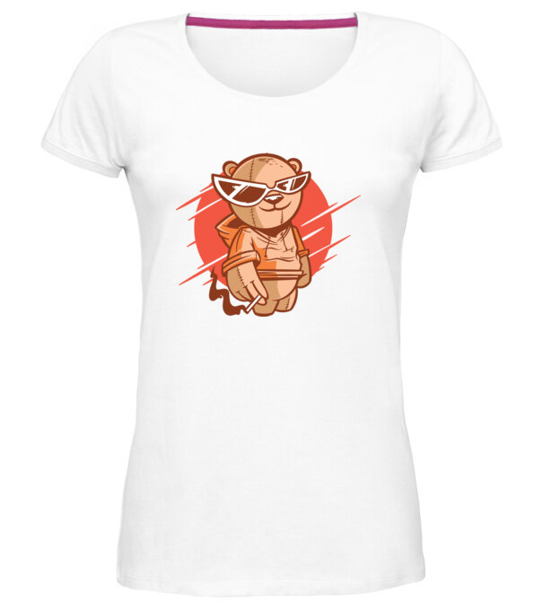  model  pe tricou