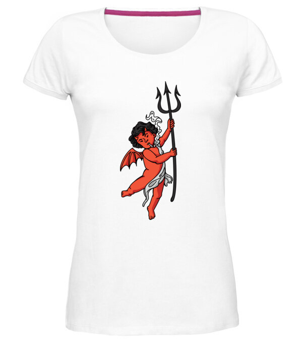  model  pe tricou