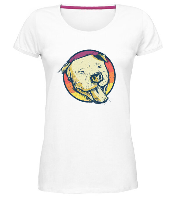  model  pe tricou