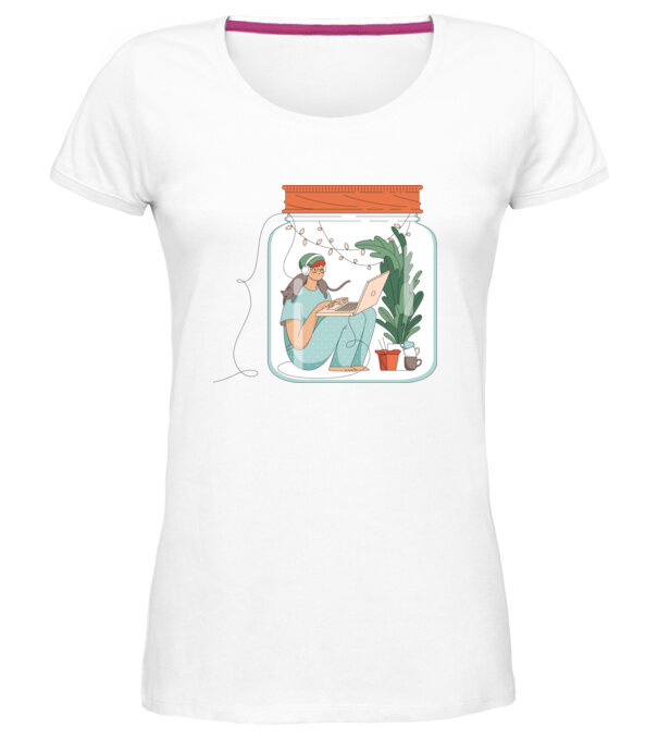 model  pe tricou