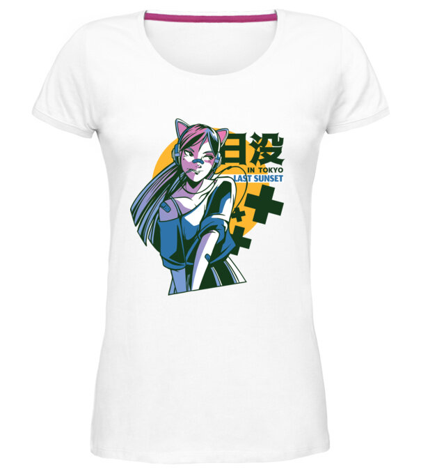  model  pe tricou