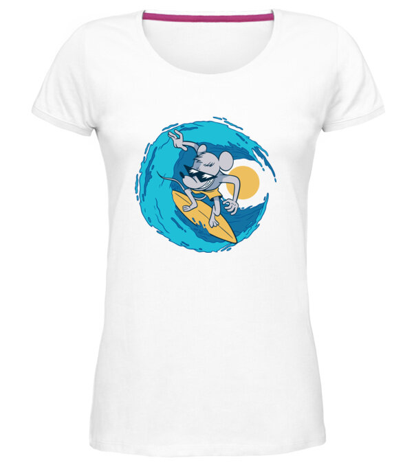  model  pe tricou