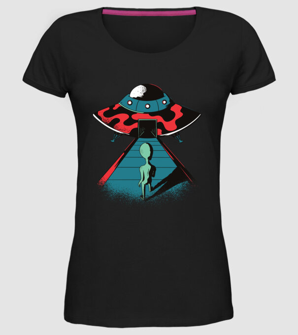 Alien Ufo model negru pe tricou