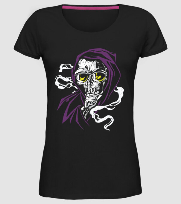 Ucigaș tăcut model negru pe tricou
