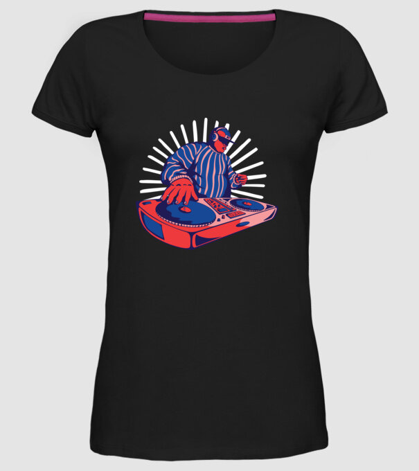 DJ disc jockey model negru pe tricou