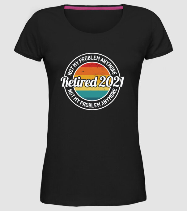 Pensionat 2021 model negru pe tricou