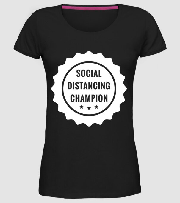 Social distancing champion model negru pe tricou