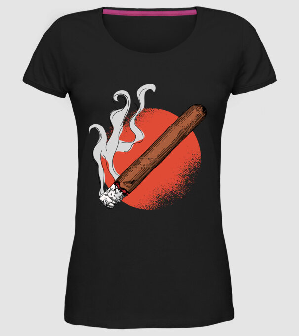 Trabuc model negru pe tricou