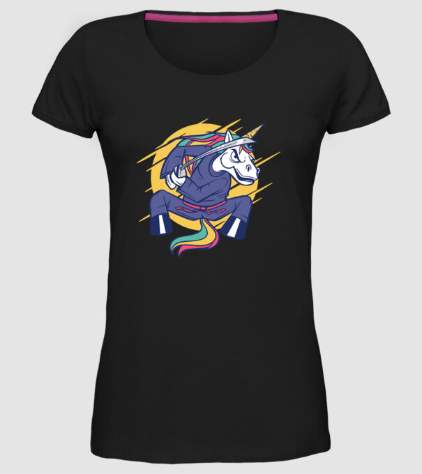 Unicorn Ninja model negru pe tricou