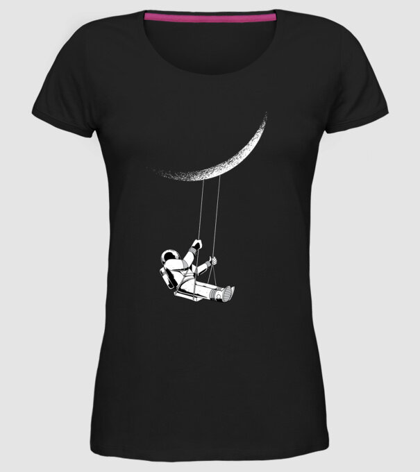 Astronaut care se dă în leagăn pe lună model negru pe tricou