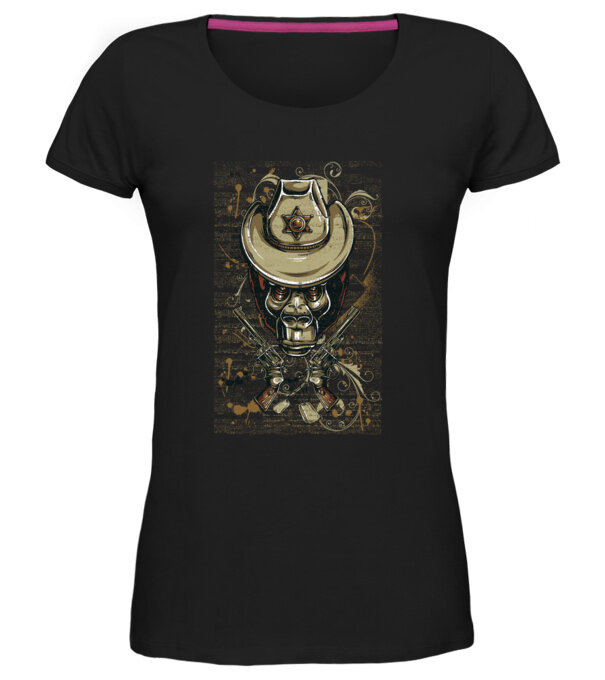  model  pe tricou