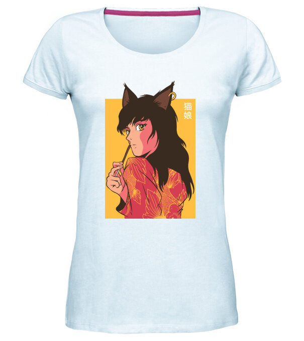  model  pe tricou