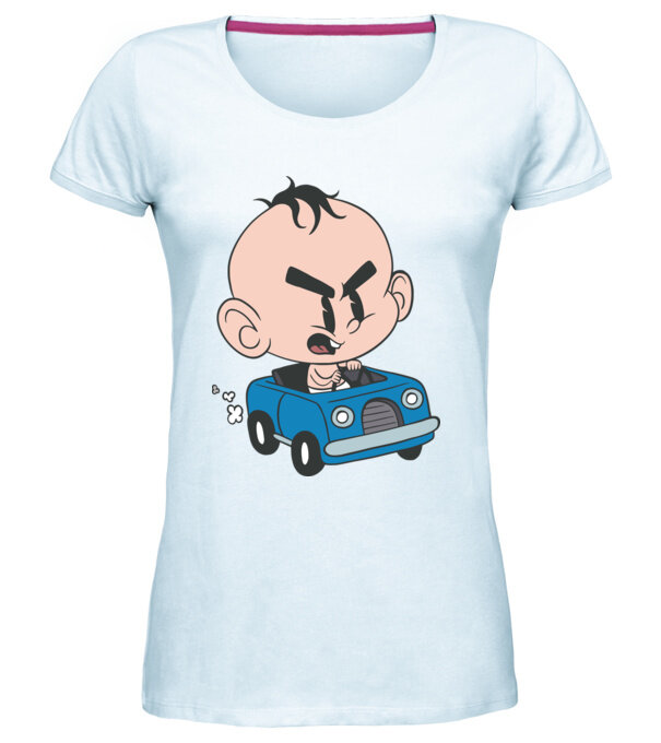  model  pe tricou