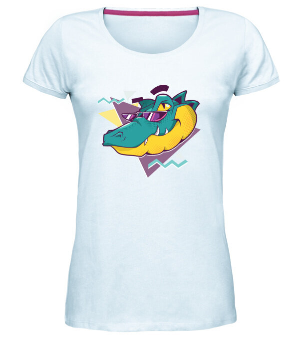  model  pe tricou