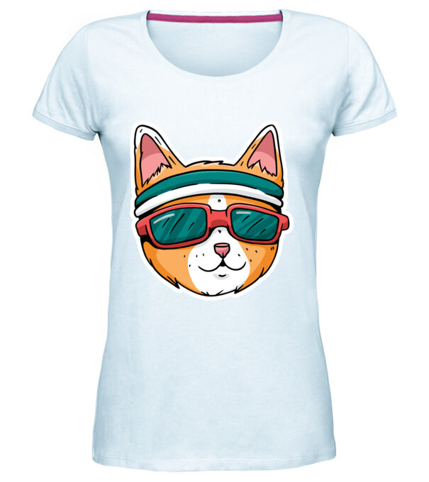  model  pe tricou