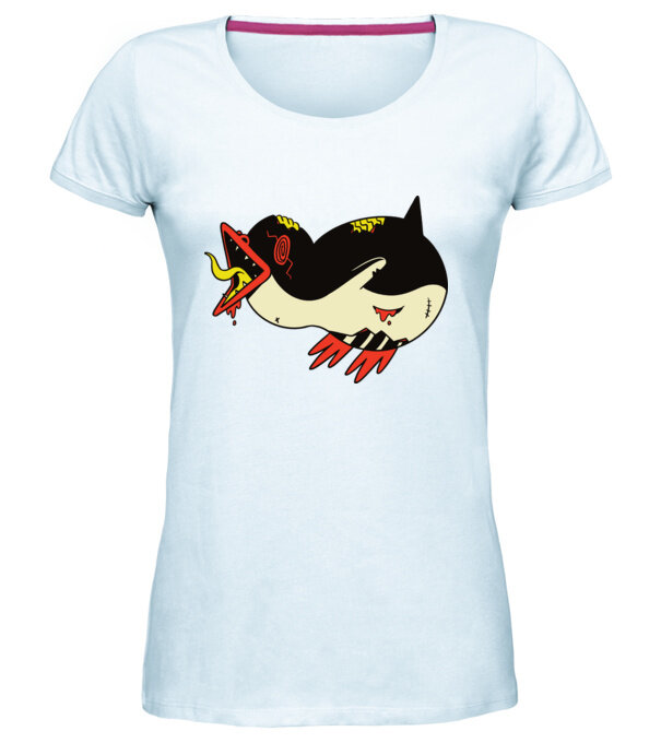  model  pe tricou