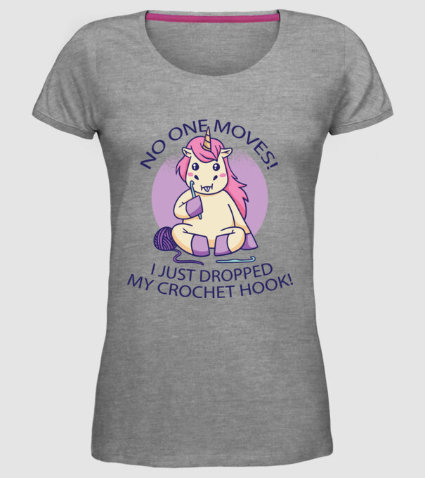Nu mișcă nimeni, mi-a căzut acul de tricotat - Unicorn model gri pe tricou