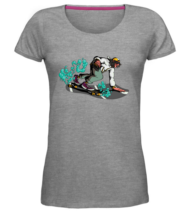  model  pe tricou