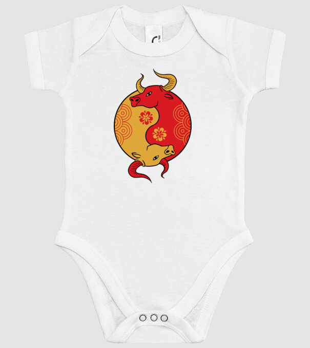 Bivol Yin Yang model alb pe tricou