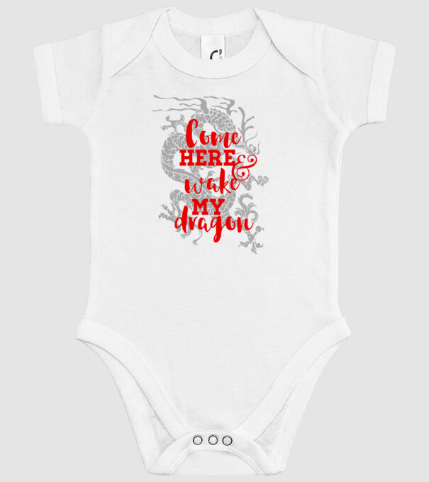 Come here and wake my dragon model alb pe tricou